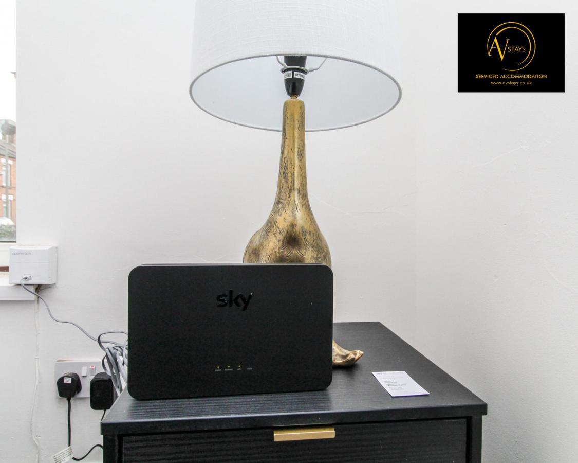 Modern House By Av Stays Short Lets & Serviced Accommodation St Helens St Helens  Zewnętrze zdjęcie