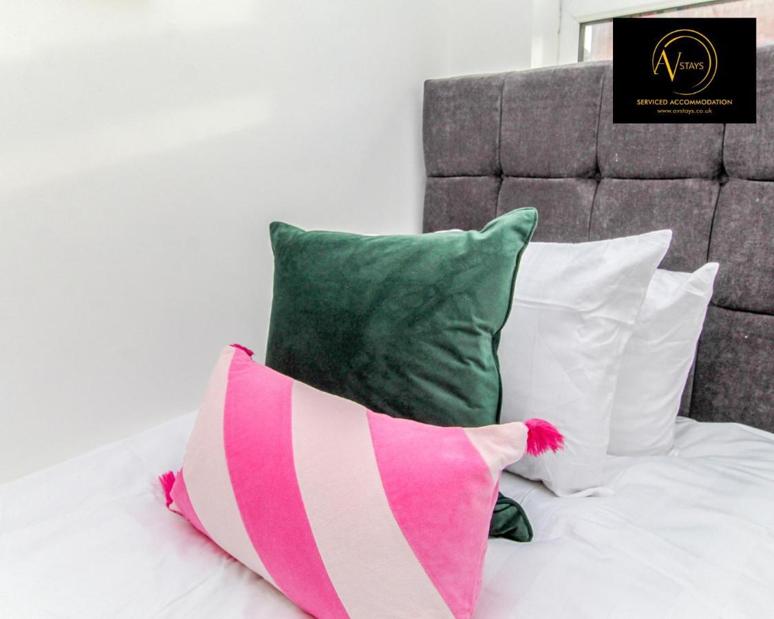 Modern House By Av Stays Short Lets & Serviced Accommodation St Helens St Helens  Zewnętrze zdjęcie