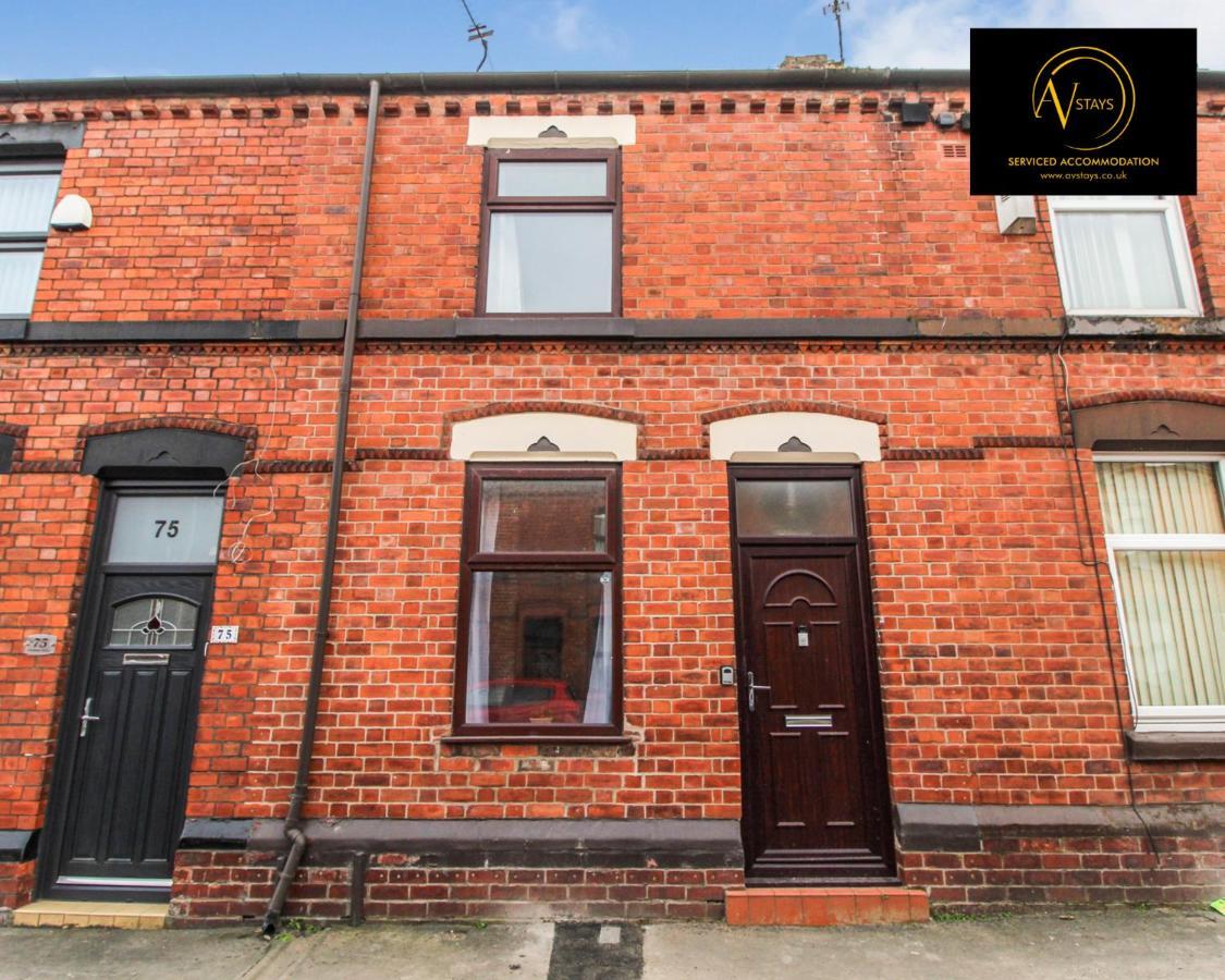 Modern House By Av Stays Short Lets & Serviced Accommodation St Helens St Helens  Zewnętrze zdjęcie